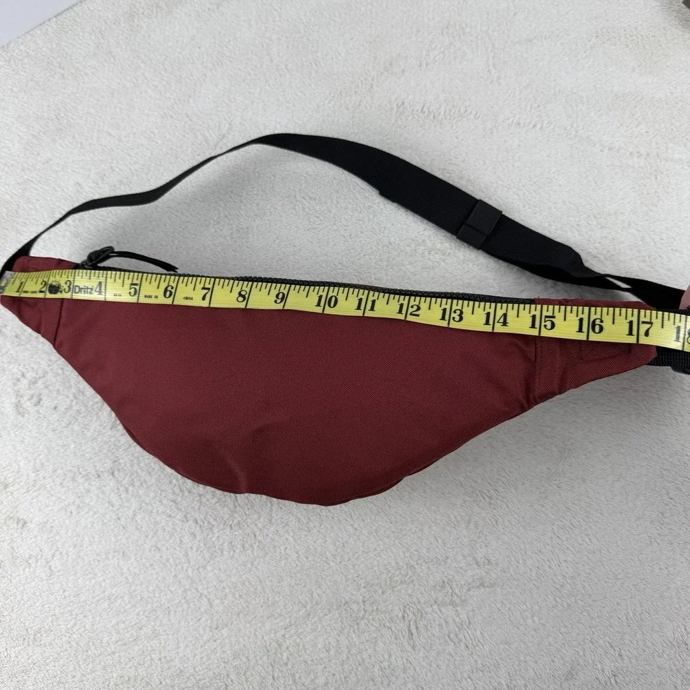 HNÚKUR Bum Bag Icewear‎ Iceland Dark Red Fanny Pack- EUC